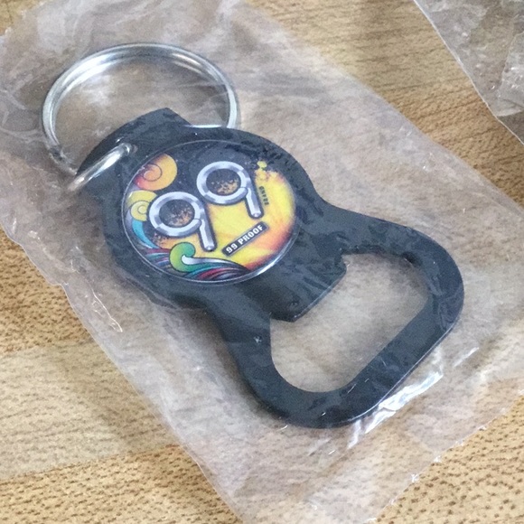 New 2 Keychain Bottle Openers - Picture 2 of 5